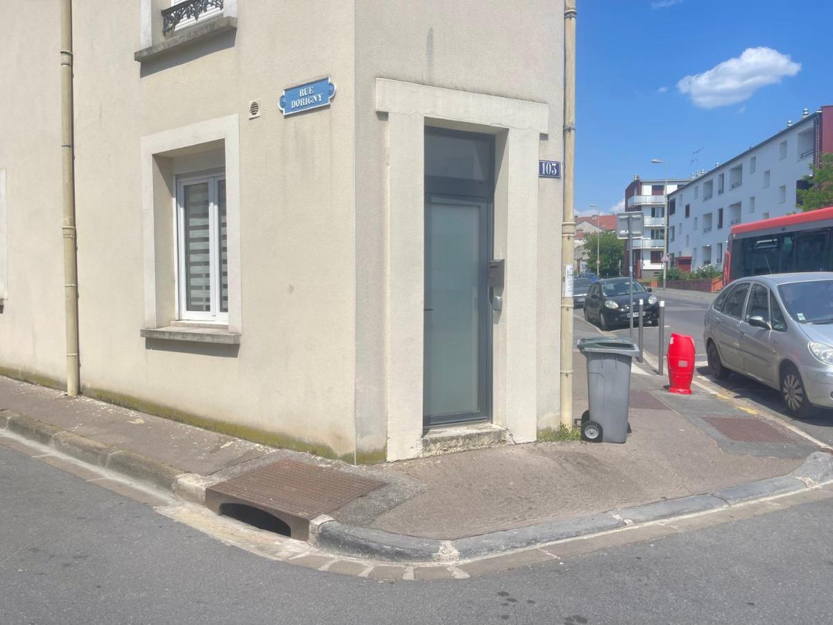 Dalla De Yourhosthelper Apartment Reims
